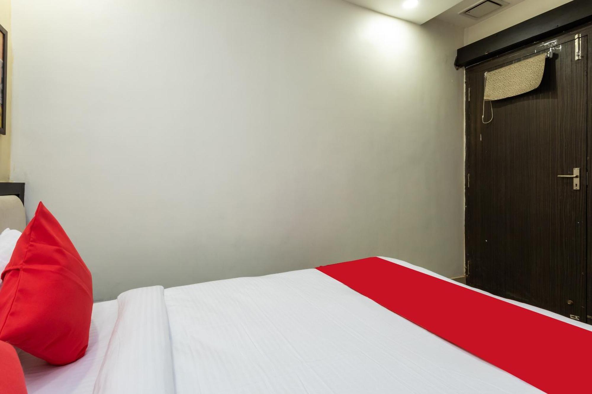 Spot On Hotel Trishla Μποπάλ Εξωτερικό φωτογραφία