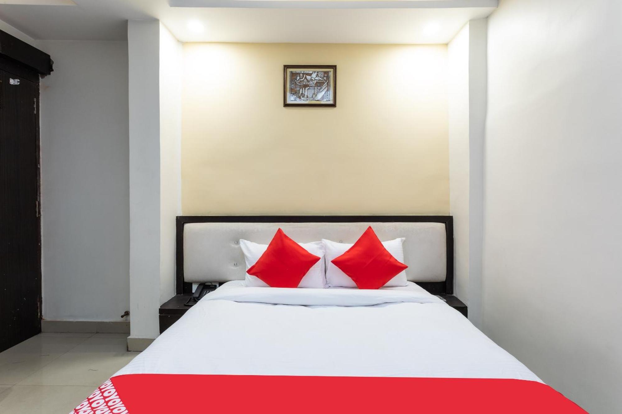 Spot On Hotel Trishla Μποπάλ Εξωτερικό φωτογραφία