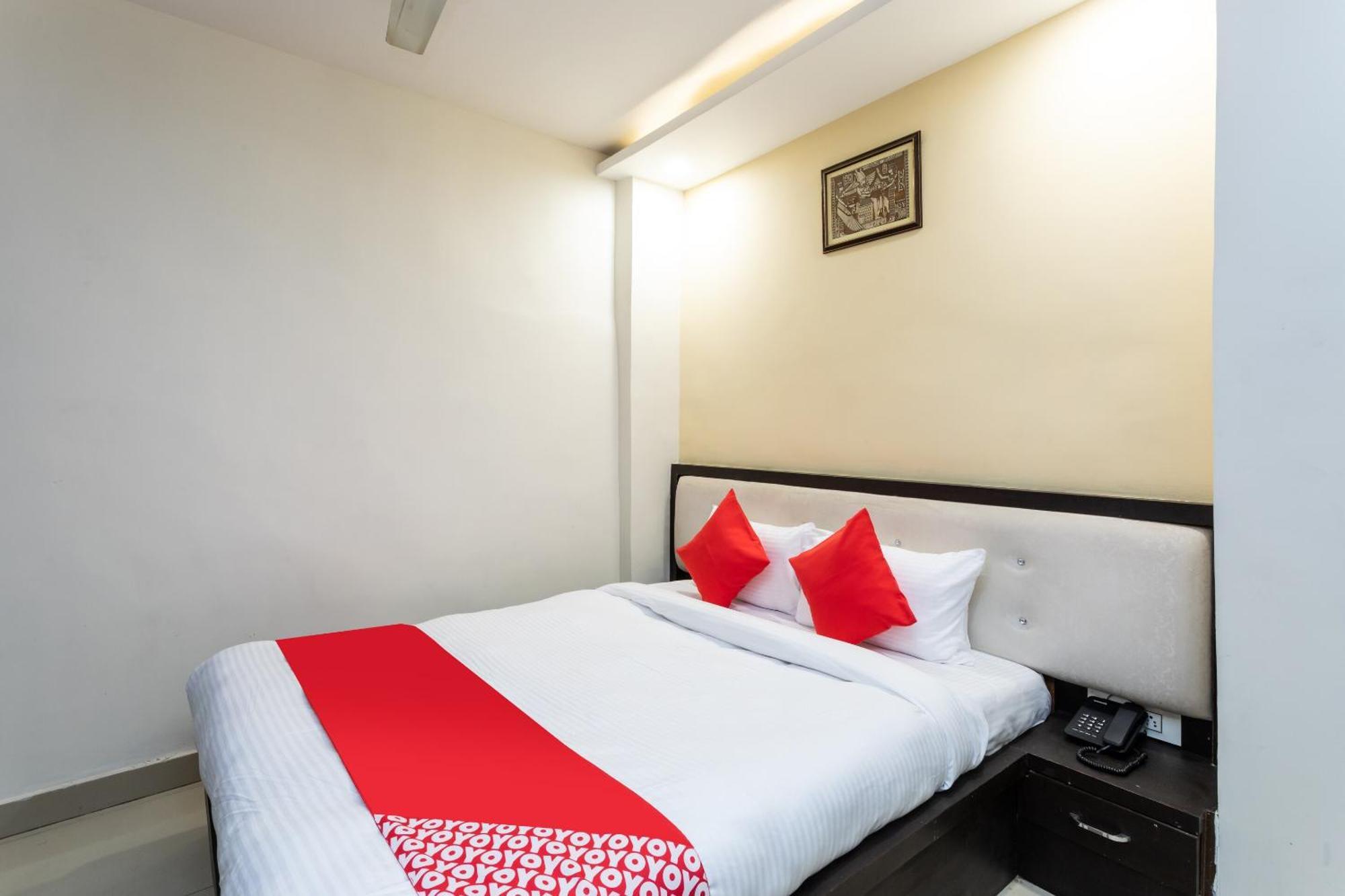 Spot On Hotel Trishla Μποπάλ Εξωτερικό φωτογραφία