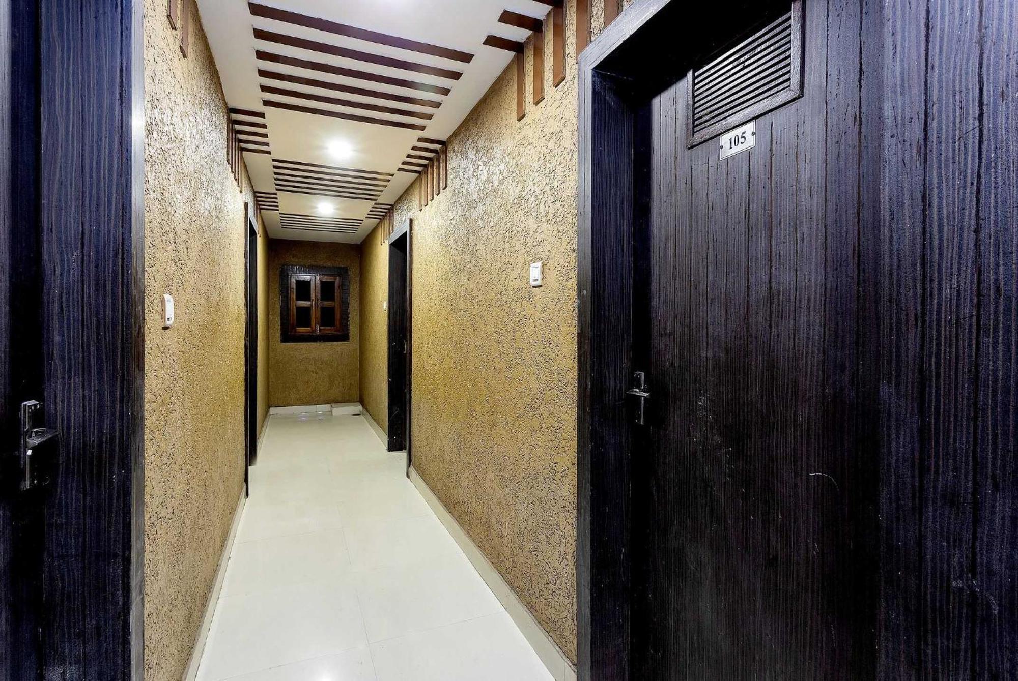 Spot On Hotel Trishla Μποπάλ Εξωτερικό φωτογραφία